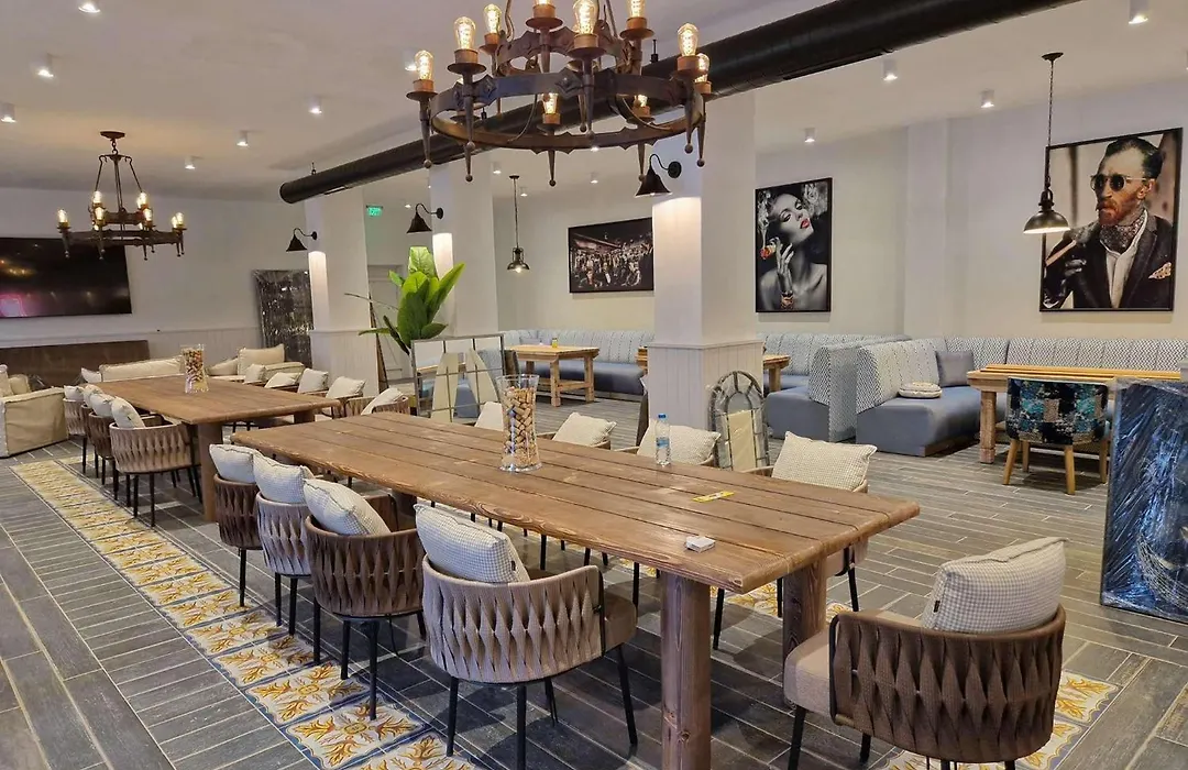 Castro Mesembria Boutique Hotel-1