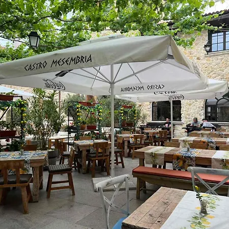 Castro Mesembria Boutique Hotel-3